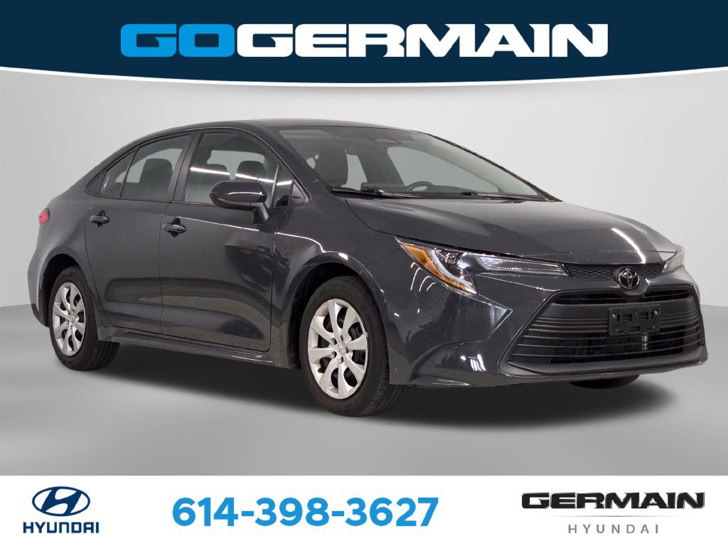 Used 2025 Toyota Corolla LE FWD image 4