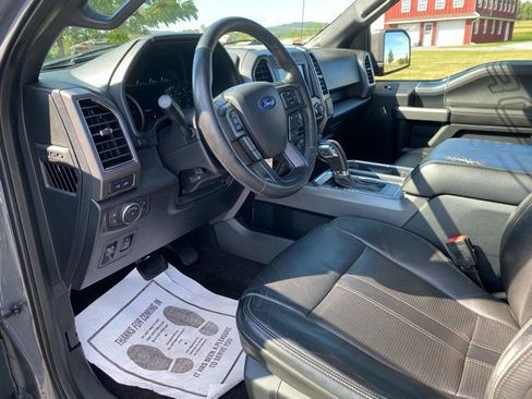 Used 2018 Ford F150 XLT w/ Equipment Group 302A Luxury image 9