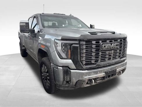 Used 2026 GMC Sierra 3500 Denali Ultimate image 7