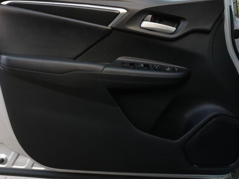 Used 2015 Honda Fit EX image 16