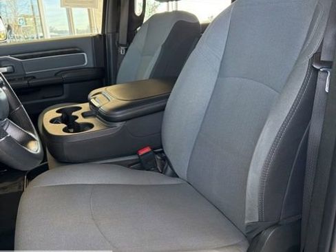 Used 2021 RAM 2500 Big Horn image 41