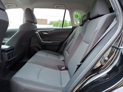 Certified 2025 Toyota RAV4 XLE AWD/4WD image 10