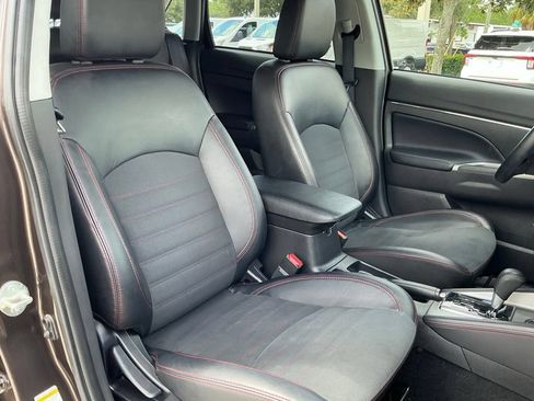 Used 2024 Mitsubishi Outlander Sport AWD image 18