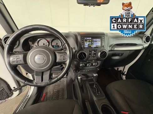 Used 2017 Jeep Wrangler Unlimited Sport w/ Quick Order Package 24S AWD/4WD image 8