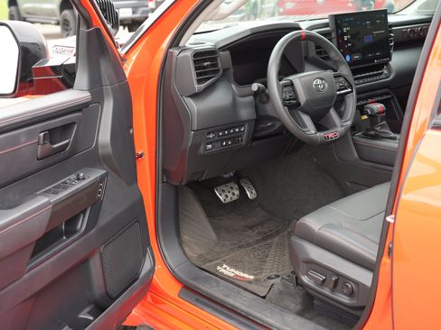 Used 2022 Toyota Tundra TRD Pro AWD/4WD image 15