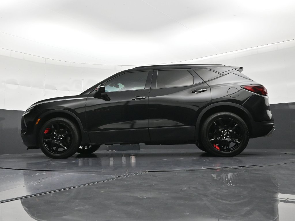 Used 2023 Chevrolet Blazer LT FWD image 23