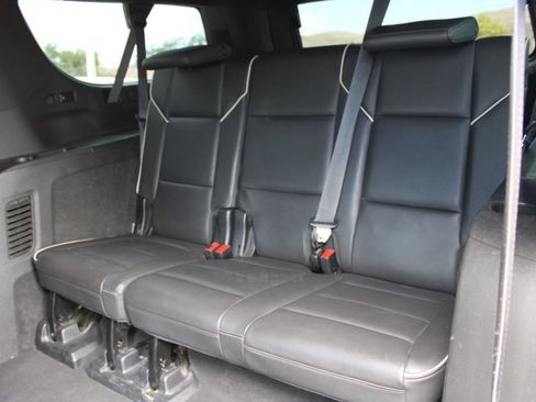 Used 2021 Cadillac Escalade ESV Sport w/ Driver Assist Tech Package AWD/4WD image 18