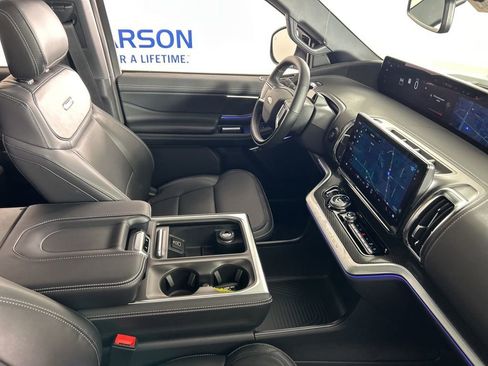 New 2025 Ford Expedition Max Platinum w/ Stealth Performance Package image 23