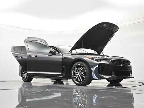 Used 2023 Kia Stinger GT-Line w/ Sun & Sound Package RWD image 49