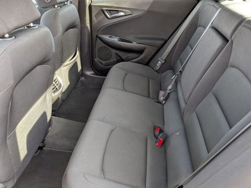 Used 2024 Chevrolet Malibu LT image 17