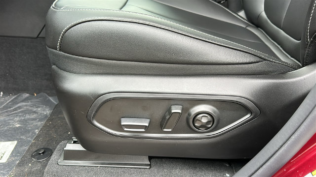 New 2026 Jeep Grand Cherokee Limited AWD/4WD image 10