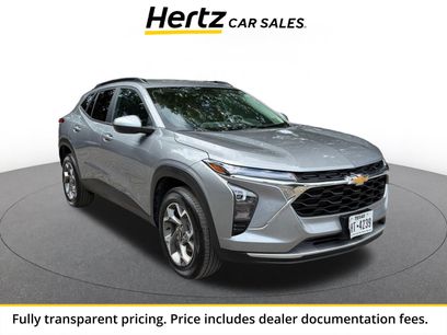 Used 2025 Chevrolet Trax LT