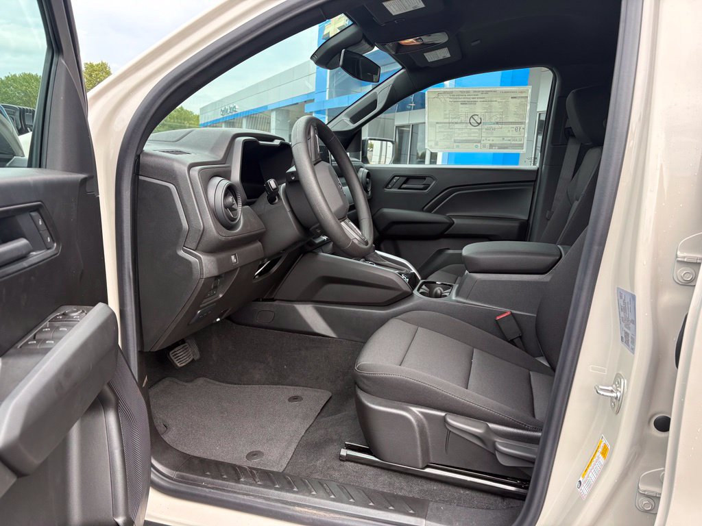 New 2026 Chevrolet Colorado Trail Boss AWD/4WD image 9