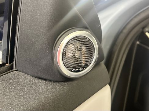 Used 2020 Land Rover Range Rover Evoque First Edition image 19