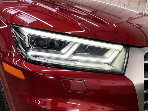 Used 2018 Audi Q5 2.0T Premium Plus w/ Premium Plus Package image 30