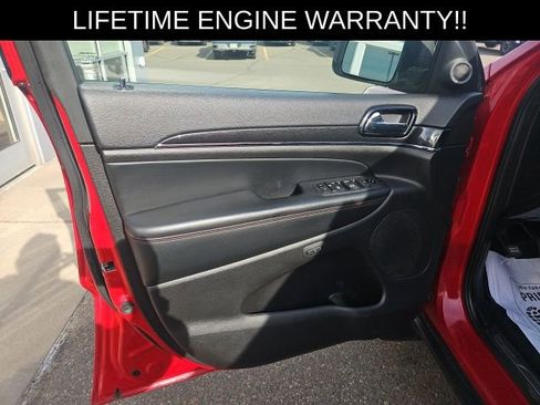 Used 2021 Jeep Grand Cherokee Trailhawk image 14