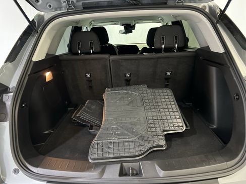 Used 2024 Chevrolet TrailBlazer LT w/ LT Cold Weather Package image 14