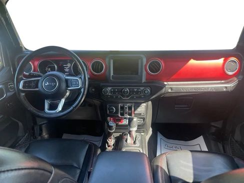 Used 2021 Jeep Wrangler Unlimited Rubicon w/ Cold Weather Group AWD/4WD image 27
