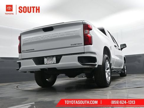 Used 2022 Chevrolet Silverado 1500 Custom AWD/4WD image 34