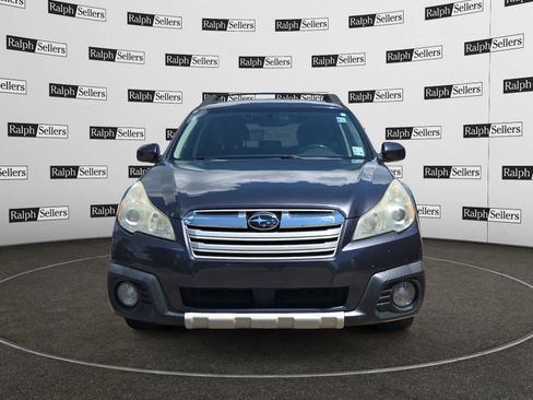 Used 2013 Subaru Outback 3.6R Limited AWD/4WD image 8