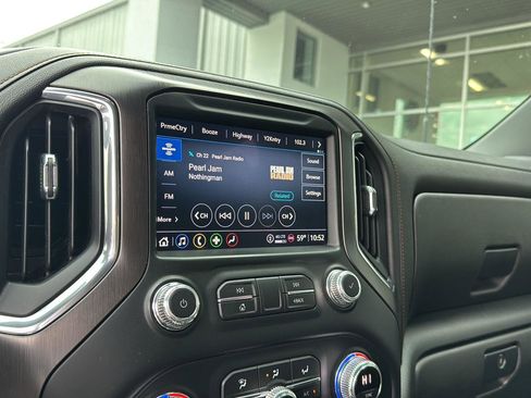 Used 2021 GMC Sierra 2500 AT4 w/ Gooseneck/5TH Wheel Package image 22