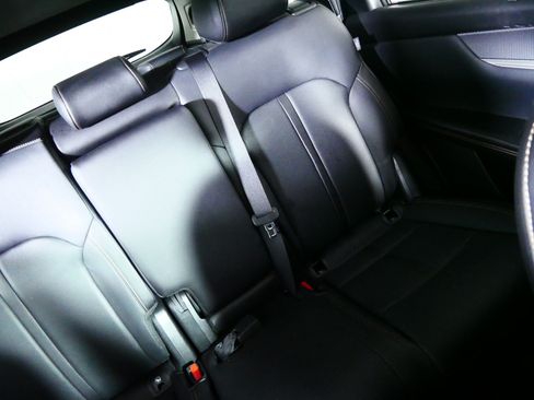 Used 2024 MAZDA CX-90 3.3 Turbo w/ Preferred Package AWD/4WD image 14