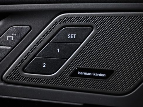 New 2026 BMW X1 xDrive28i w/ Technology Package AWD/4WD image 17