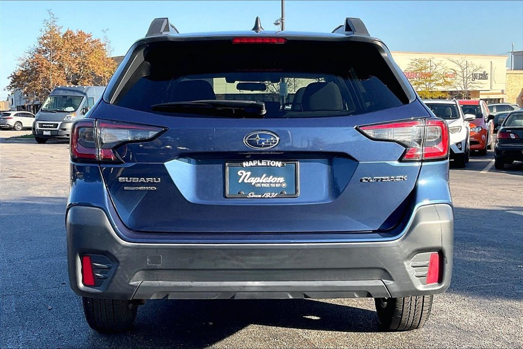 Used 2020 Subaru Outback Premium AWD/4WD image 3