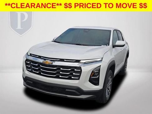 New 2026 Chevrolet Equinox LT FWD image 11