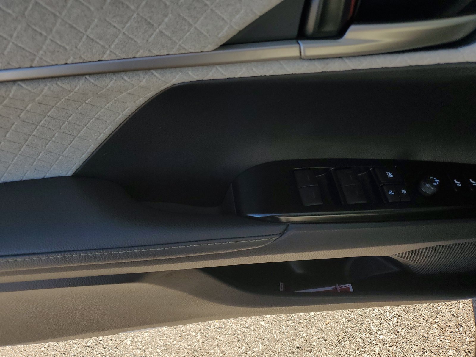Certified 2025 Toyota Camry XLE w/ Premium Plus Package FWD image 21