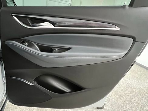 Used 2024 Buick Enclave Premium image 56