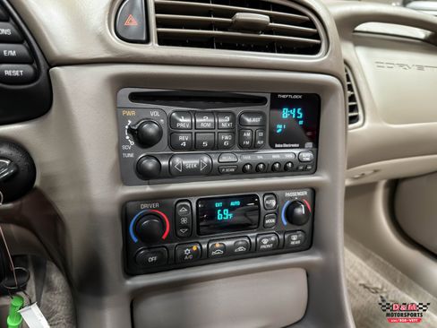 Used 2003 Chevrolet Corvette Convertible w/ Preferred Equipment Group1 image 19