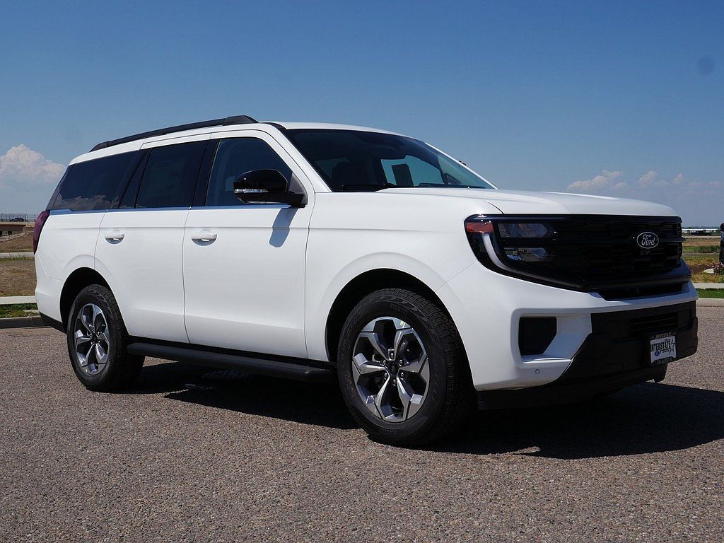 New 2027 Ford Expedition Active AWD/4WD image 7