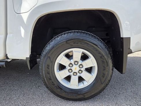 Certified 2020 Chevrolet Colorado W/T w/ WT Convenience Package image 17