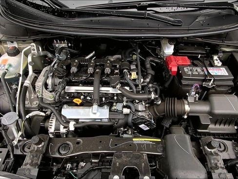 Used 2025 Nissan Versa S w/ Trunk Package FWD image 29
