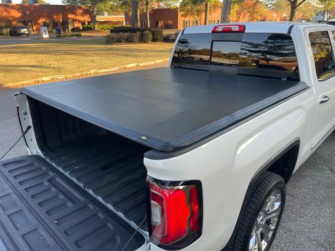 Used 2017 GMC Sierra 1500 Denali w/ Denali Ultimate Package image 16