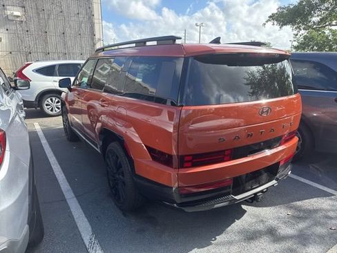 Used 2025 Hyundai Santa Fe Calligraphy image 4