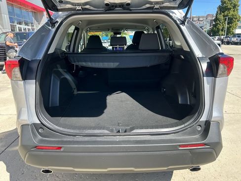 Certified 2025 Toyota RAV4 XLE AWD/4WD image 15