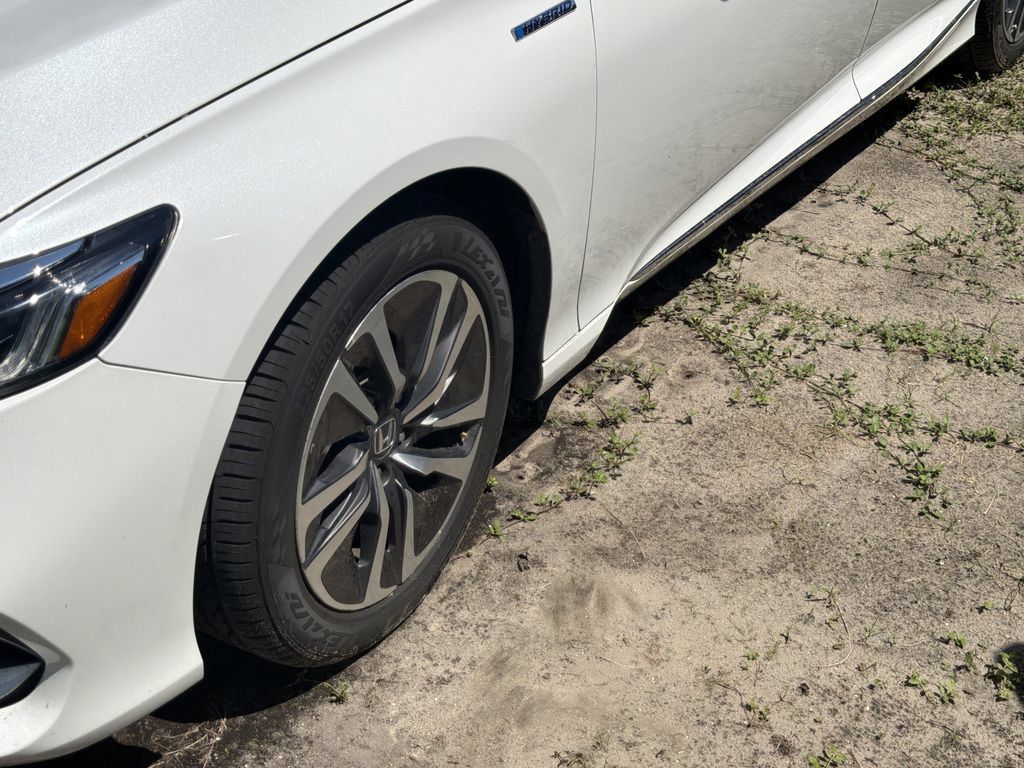 Used 2020 Honda Accord Touring image 7