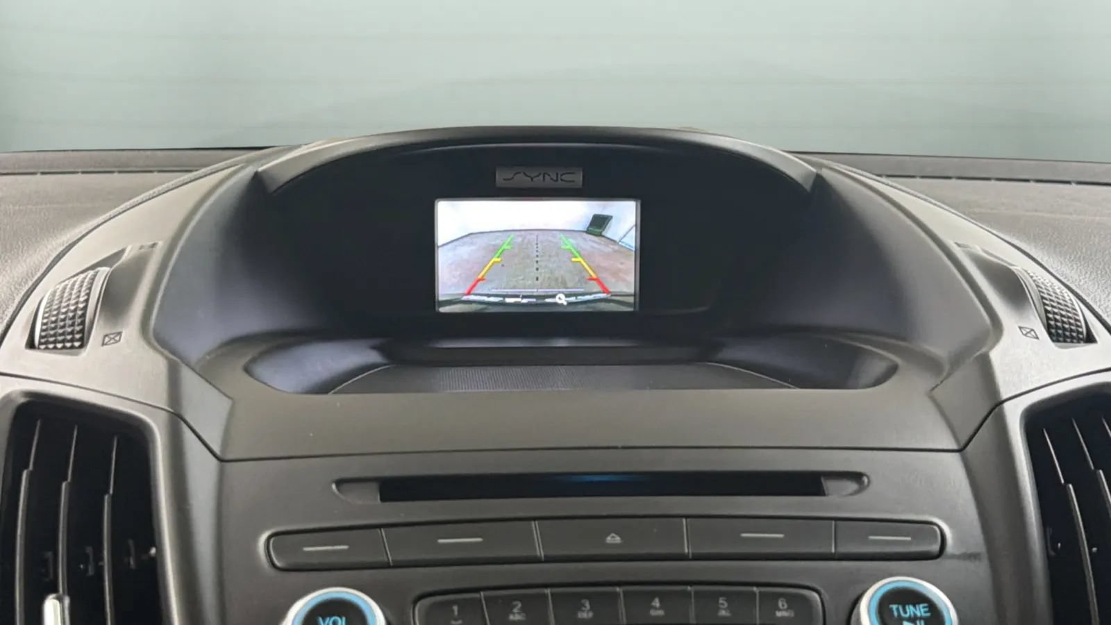 Used 2017 Ford Escape SE AWD/4WD image 13