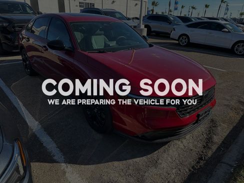 Used 2025 Honda Accord SE image 2