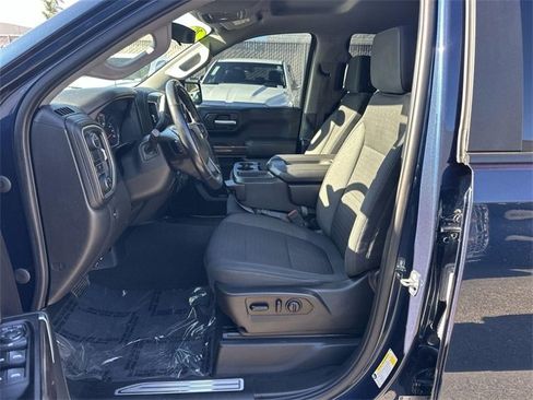 Used 2020 Chevrolet Silverado 1500 LT w/ All-Star Edition image 17