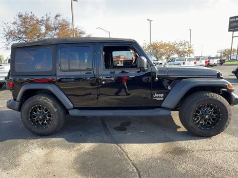 Used 2020 Jeep Wrangler Unlimited Sport S image 9