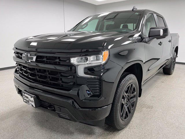 Used 2024 Chevrolet Silverado 1500 RST AWD/4WD image 4