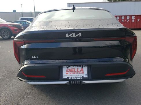 New 2025 Kia K4 LXS image 6