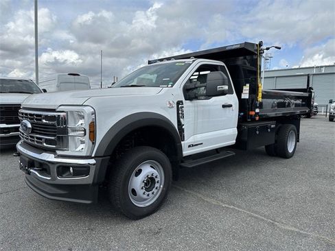 New 2024 Ford F550 4x4 Regular Cab Super Duty image 9