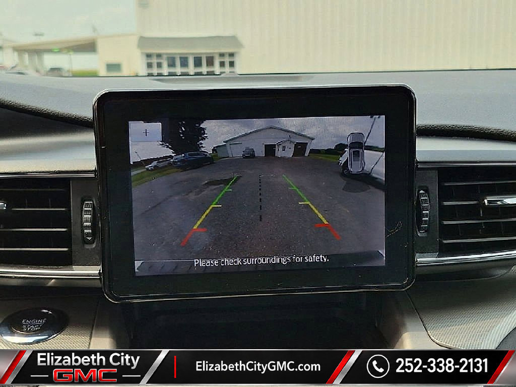 Used 2022 Ford Explorer XLT w/ Equipment Group 202A AWD/4WD image 19