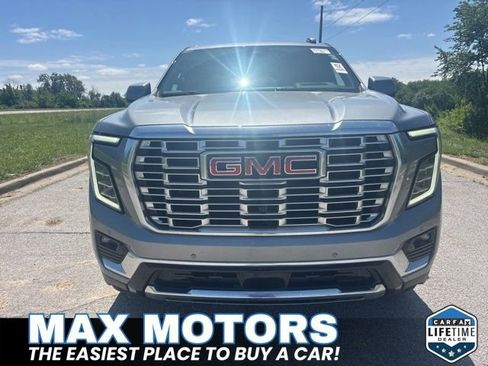 Used 2025 GMC Yukon Denali AWD/4WD image 5