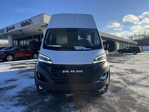 Used 2024 RAM ProMaster 3500 w/ Delivery Van Package image 18