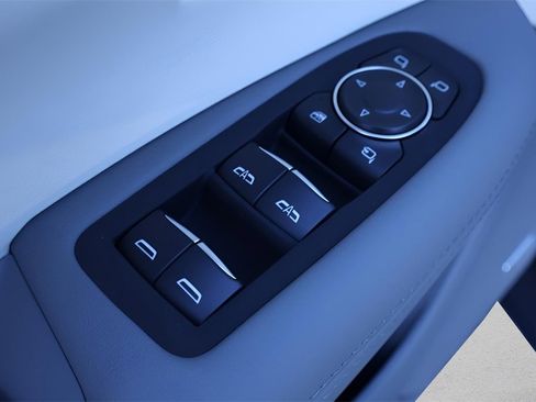 New 2026 Cadillac XT5 Premium Luxury image 11